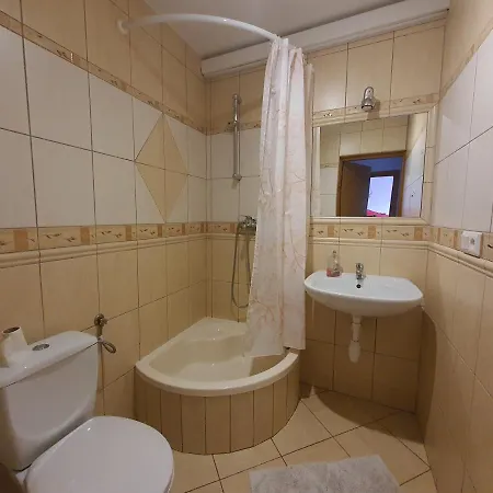 Dobri Mol Lodge Kiedrowice