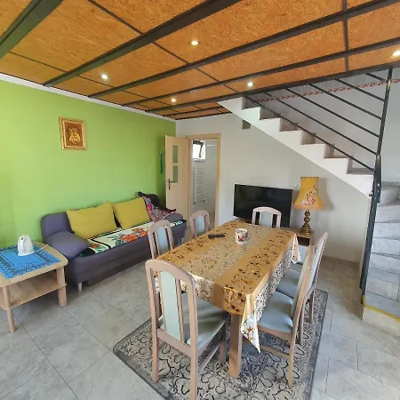 Lodge Dobri Mol